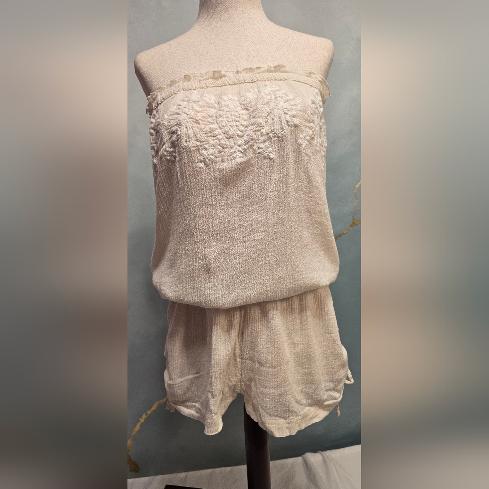 Victoria's Secret Boho Floral Embroidered Gauzy 100% Cotton Strapless Romper M